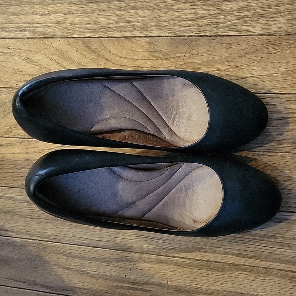 Clarks Indigo Black Heels